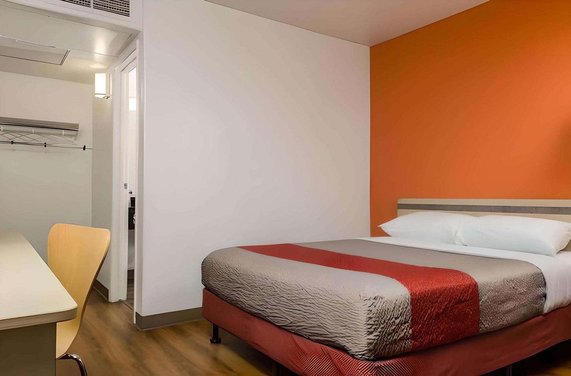Park Inn By Radisson, Терлок Екстер'єр фото